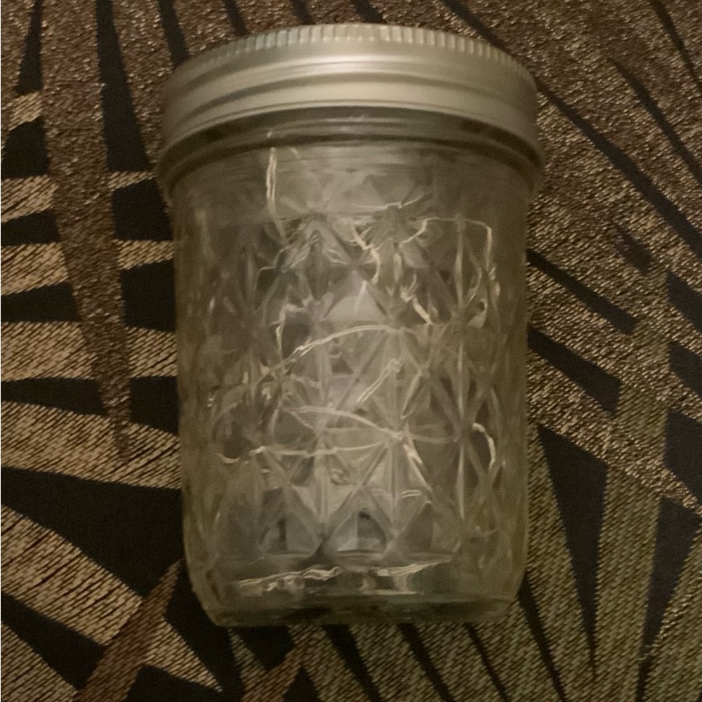 WHITE 1/2 PINT MASON JAR w/ LED FAIRY-LIGHTS/HANDMADE - Picture 7 of 9